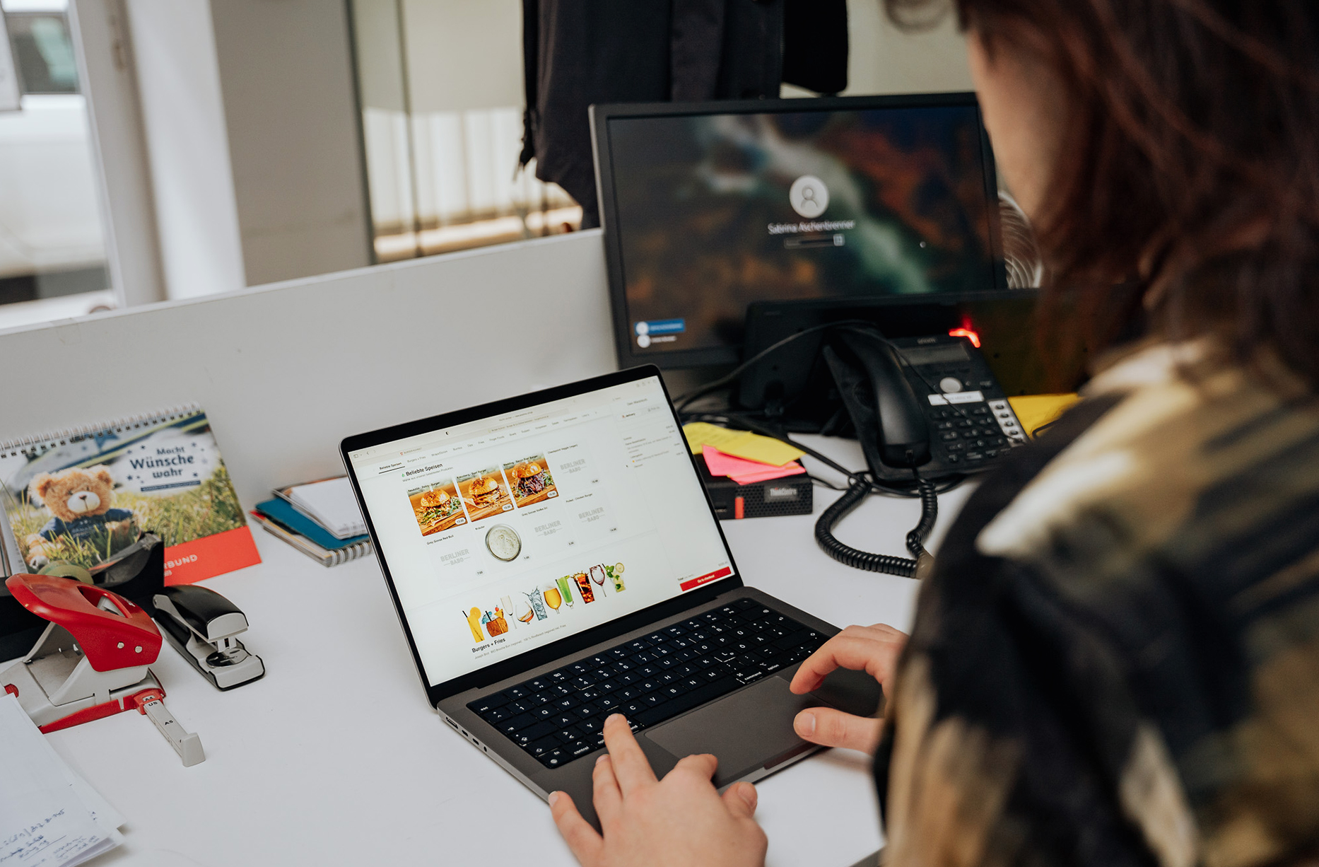 Online Shop Supermarket Trade